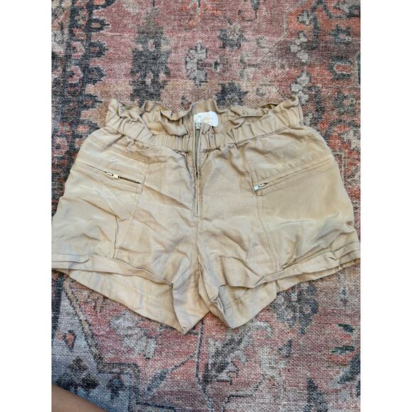 Aritzia Wilfred Linen Tan Shorts - 2 - Picture 1 of 4